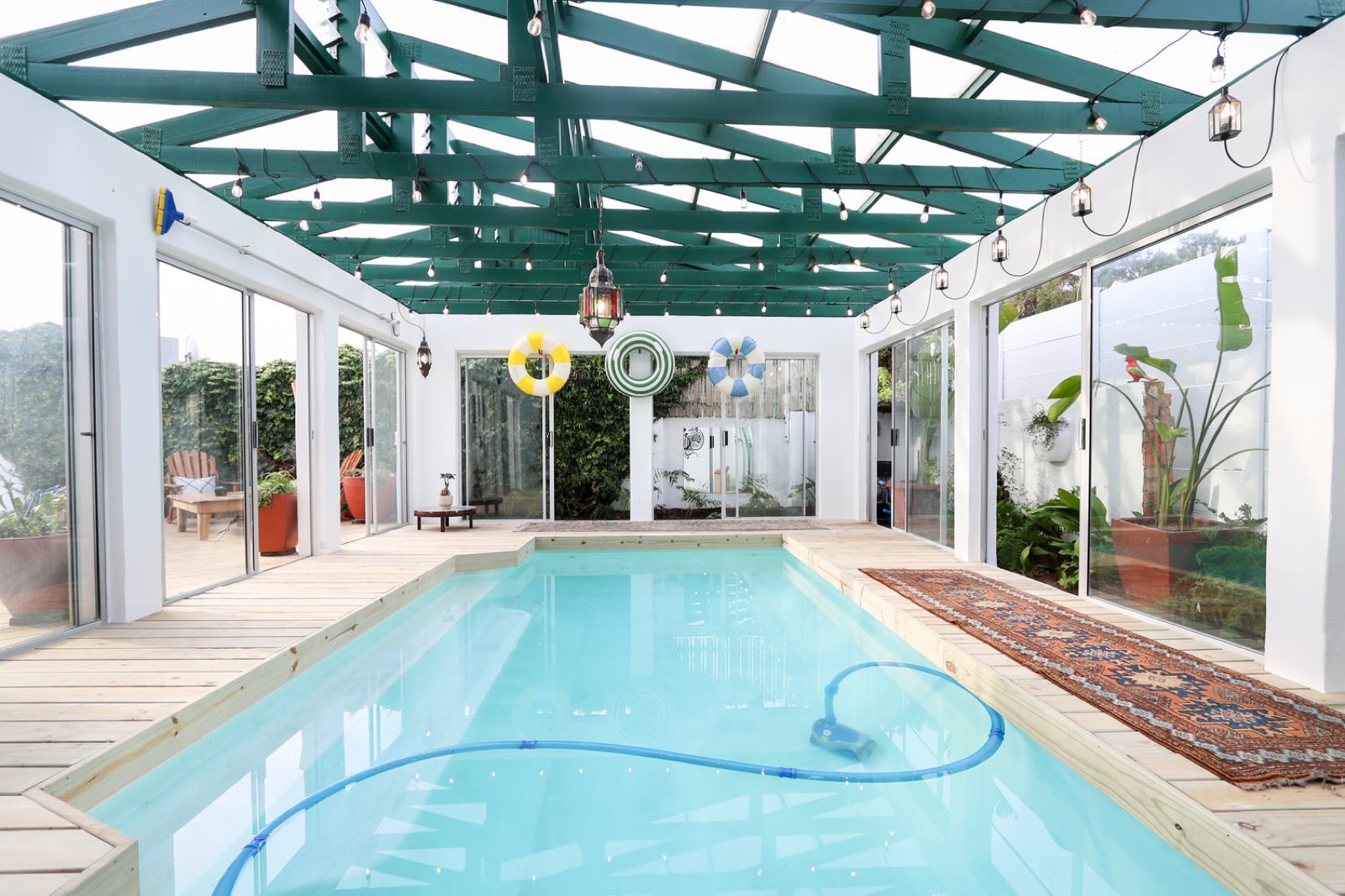 Pool house